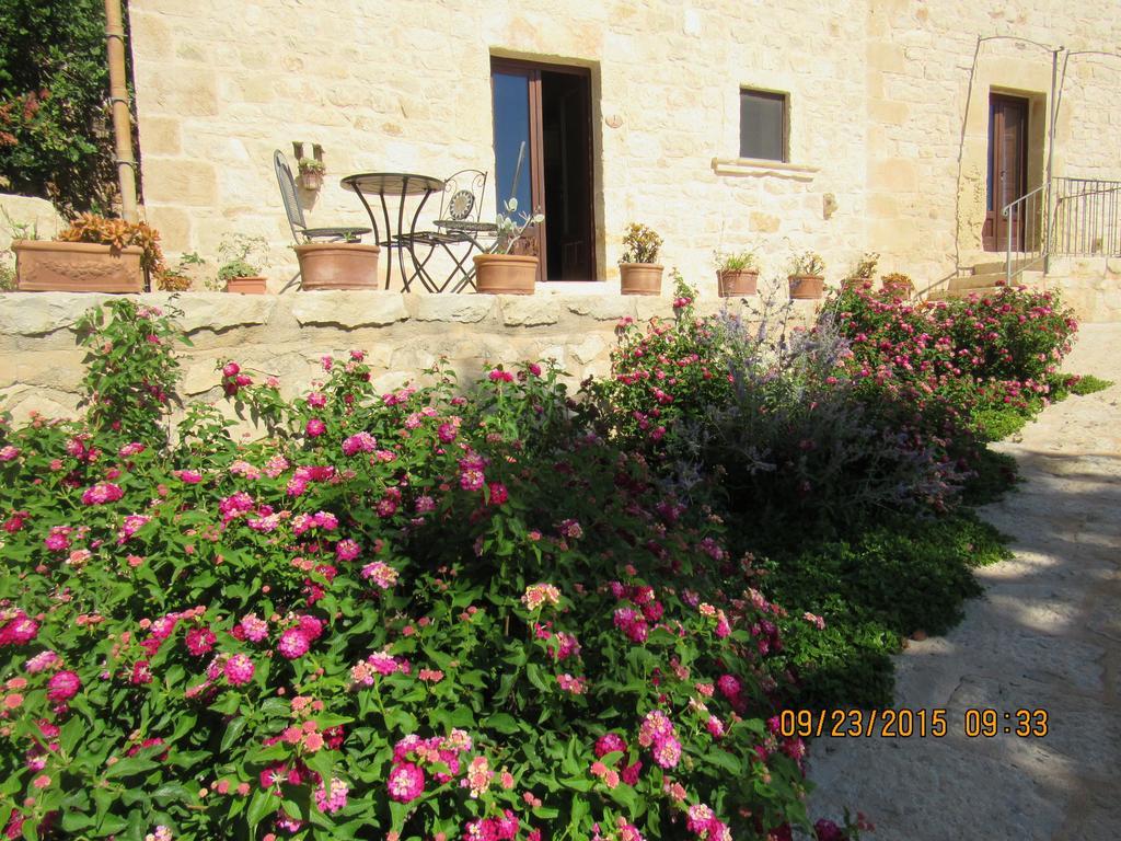 Silva Suri Marina di Ragusa Exterior foto