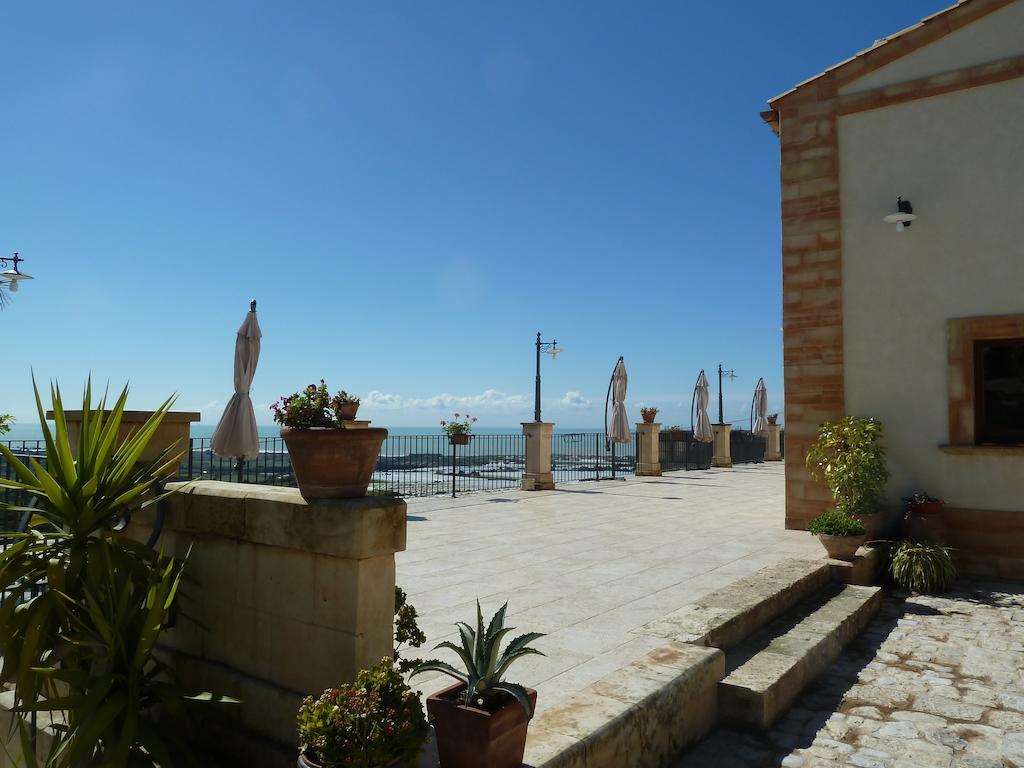 Silva Suri Marina di Ragusa Exterior foto
