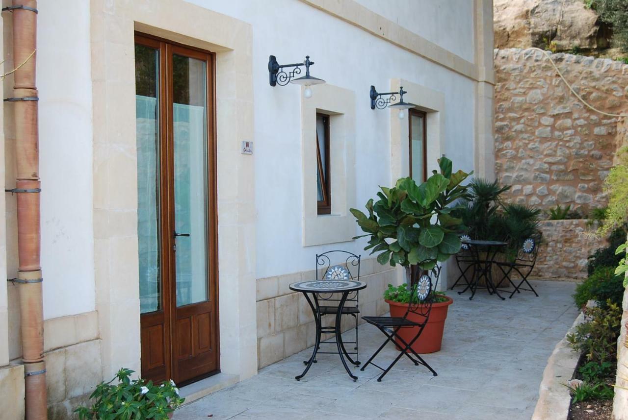Silva Suri Marina di Ragusa Exterior foto
