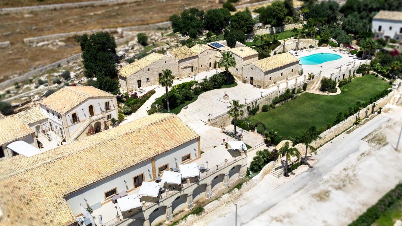 Silva Suri Marina di Ragusa Exterior foto
